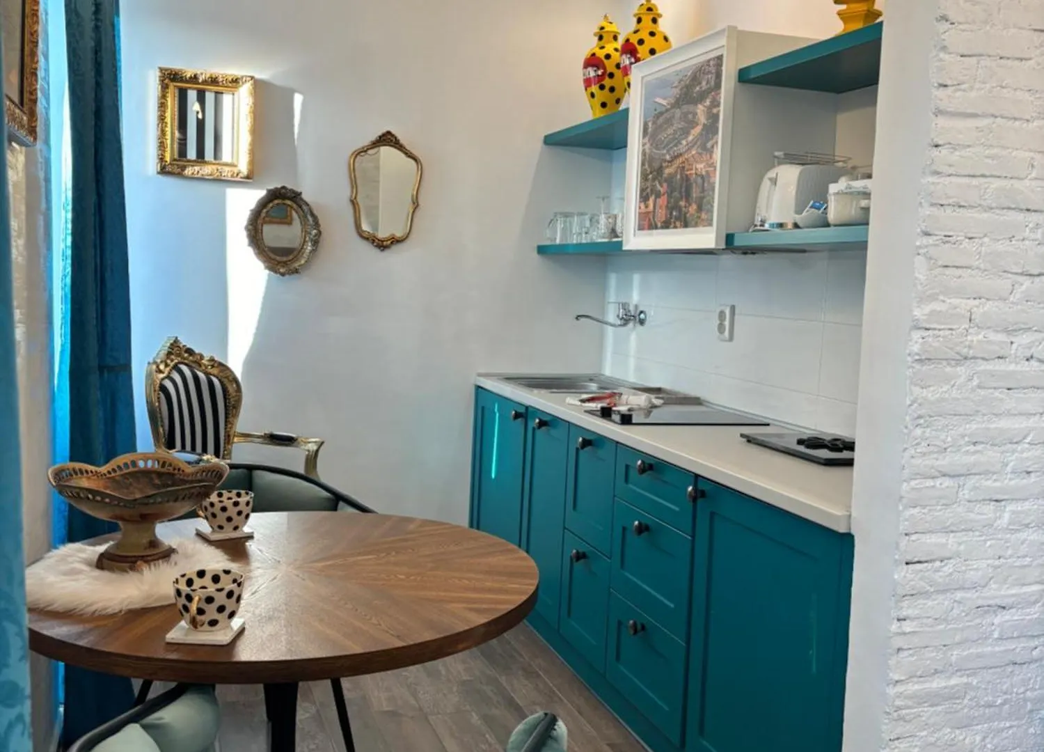La Dolce Vita Apartments In The City Center With Private Parking Pula 0*,  Kroatië